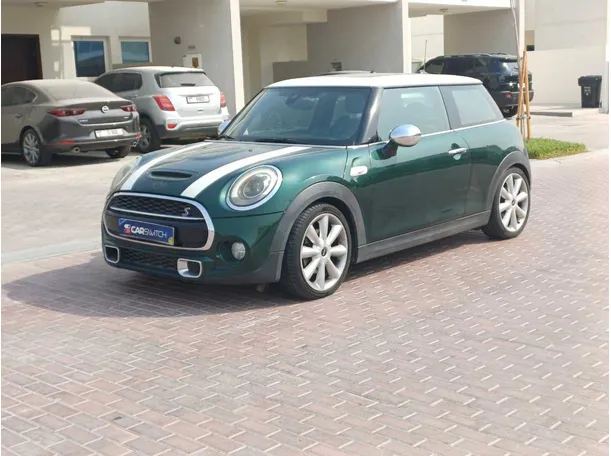 2014 MINI Cooper in UAE