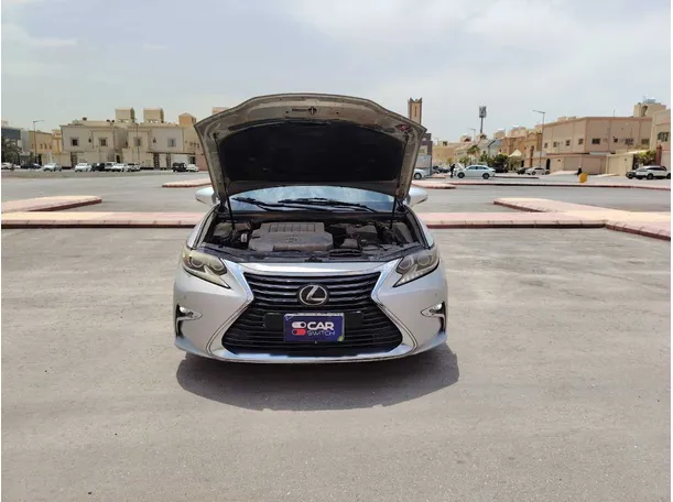 Car image 31