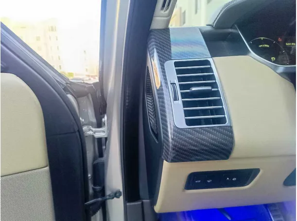 Car image 36
