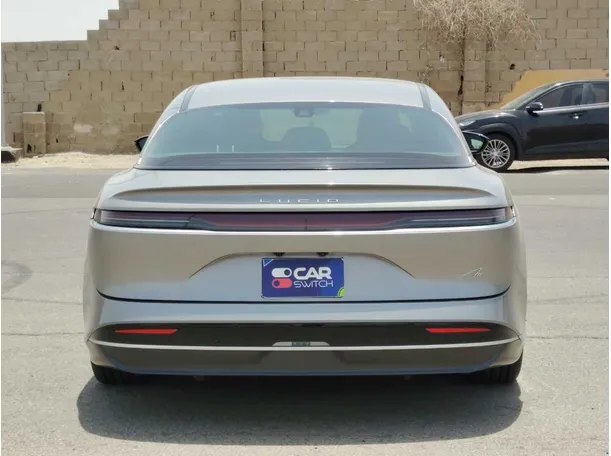 Car image 6