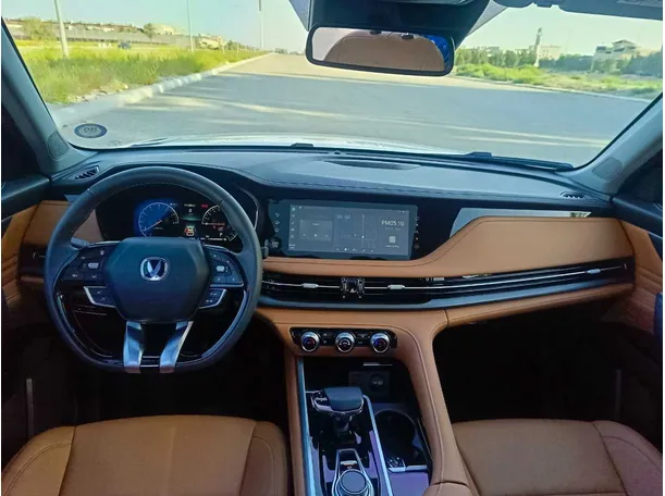 Car image 21