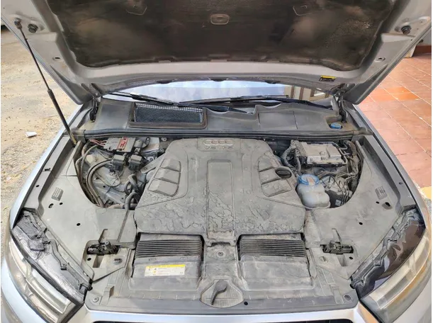 Car image 38