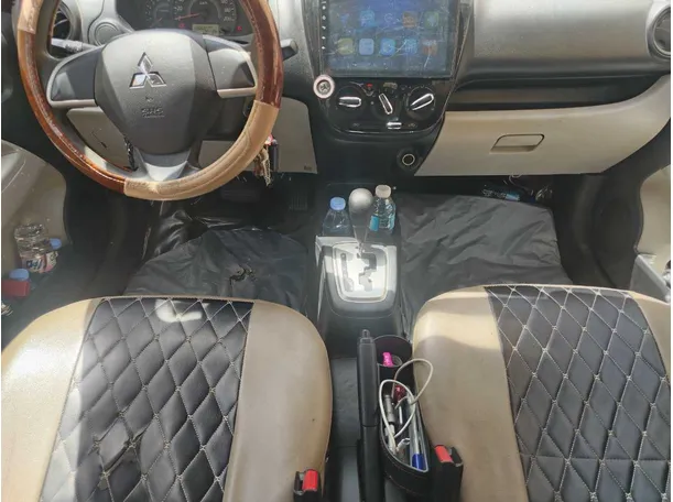 Car image 24