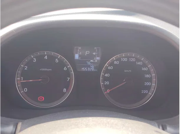 Car image 23