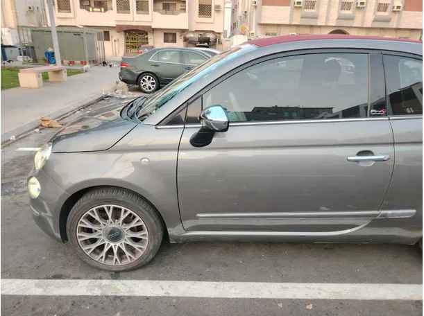 Car image 11