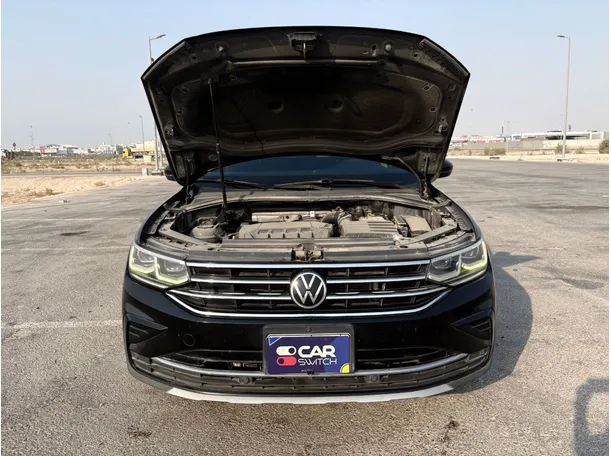 Car image 29