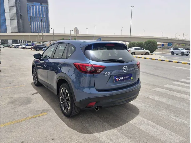 Car image 7