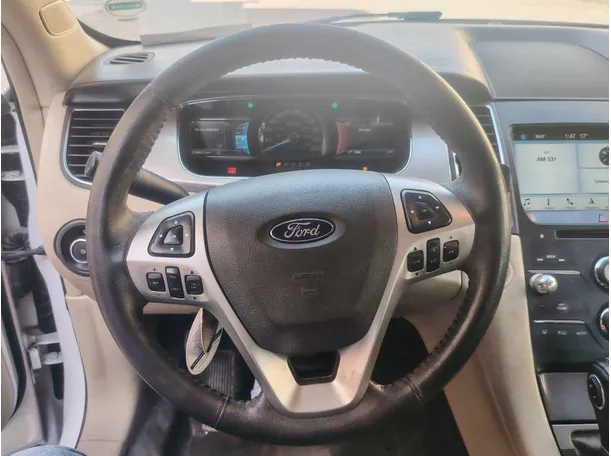 Car image 22
