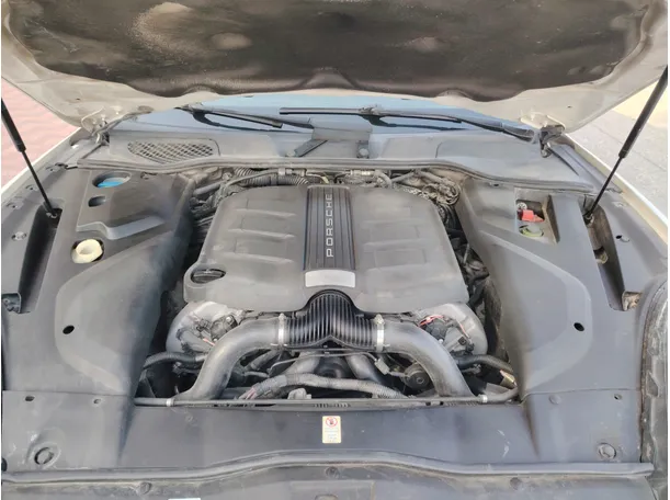 Car image 28