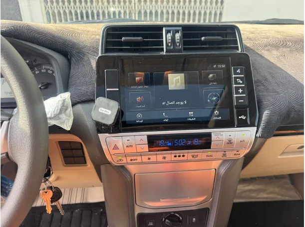 Car image 16