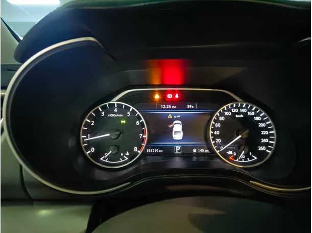 Car image 29