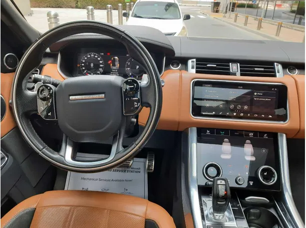 Car image 15