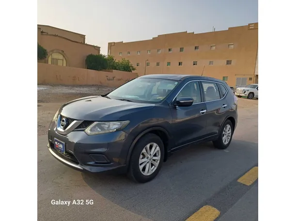 2016 نيسان اكس تريل في السعودية