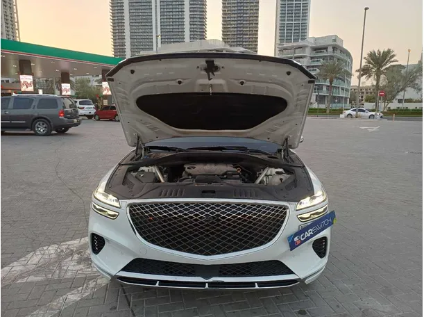 Car image 25