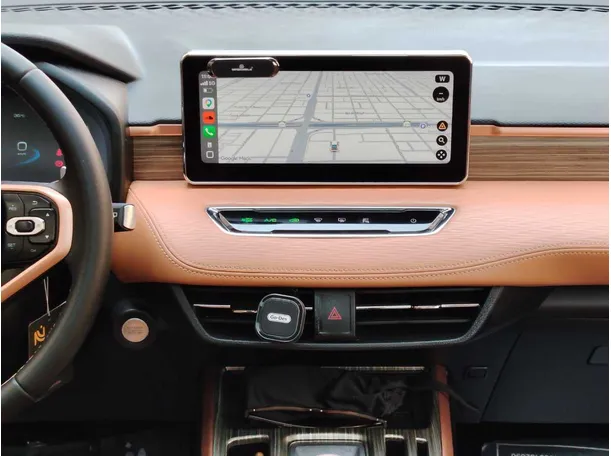 Car image 22