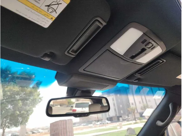 Car image 41