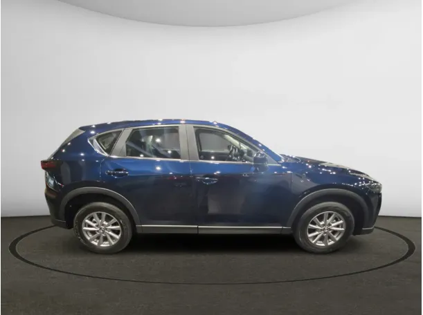 Car image 3