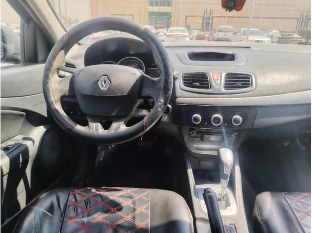 Car image 21