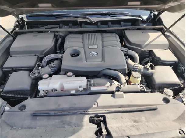 Car image 38
