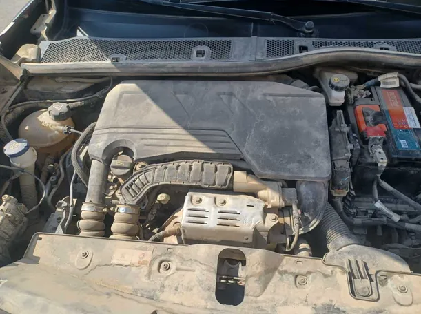 Car image 21