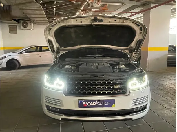 Car image 24
