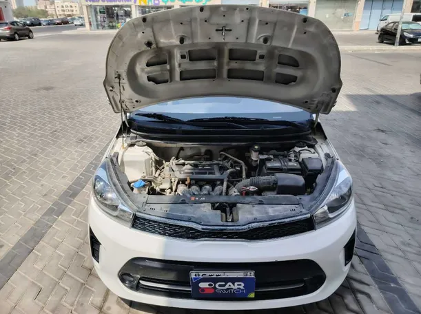 Car image 40