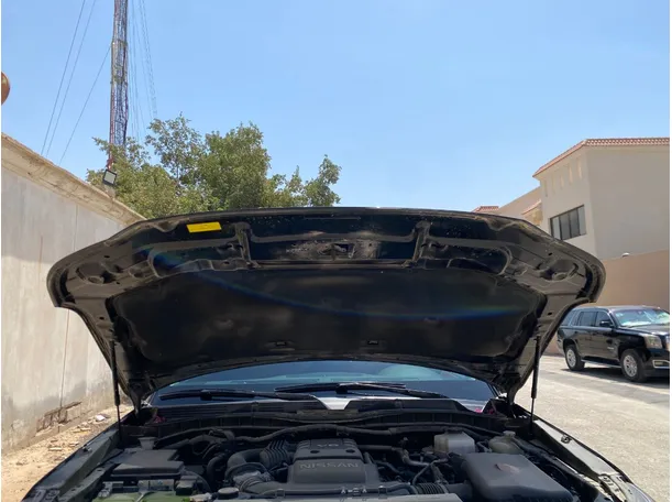 Car image 32