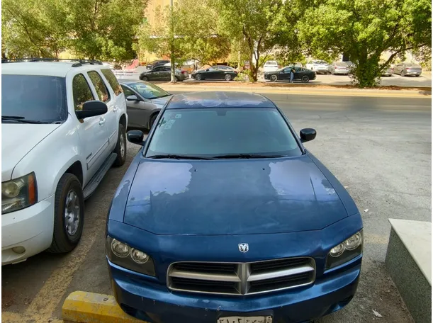 Car image 8