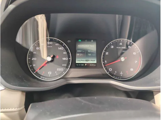 Car image 22