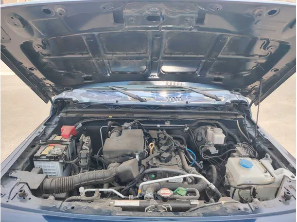 Car image 31