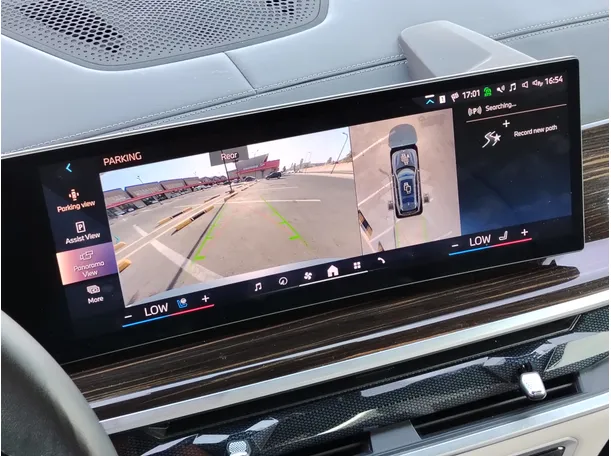 Car image 35