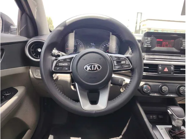 Car image 21