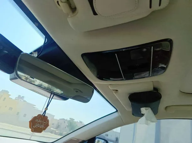 Car image 39