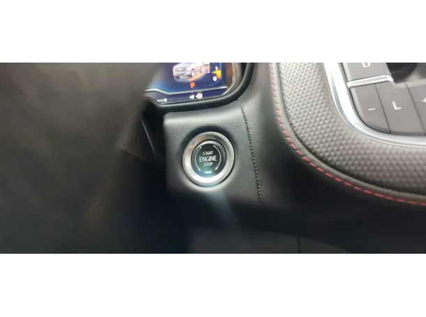 Car image 27