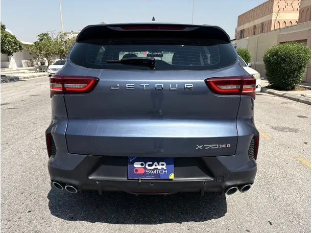 Car image 6