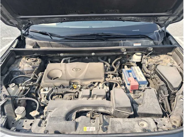 Car image 20