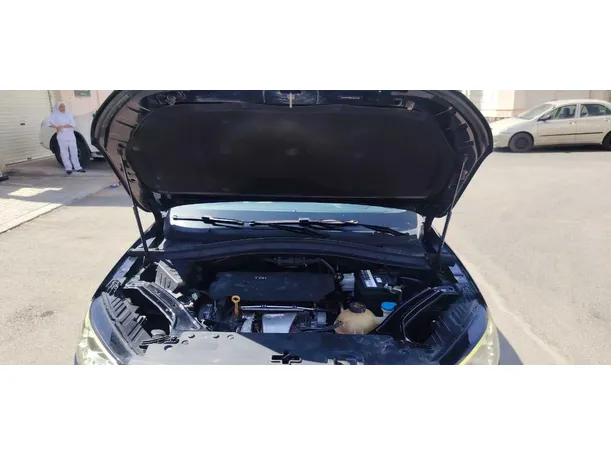 Car image 33