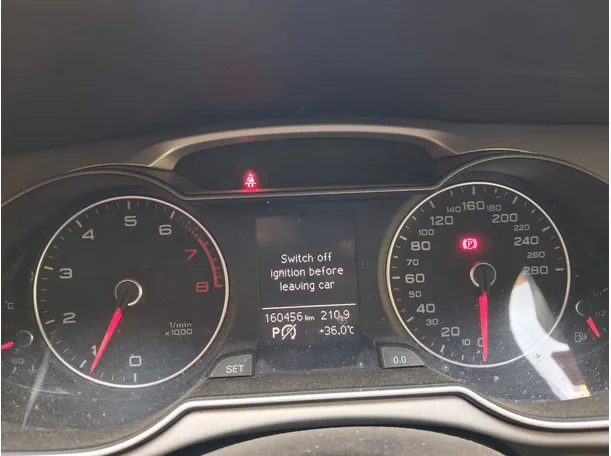 Car image 20