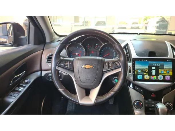 Car image 15