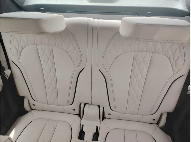 Car image 42