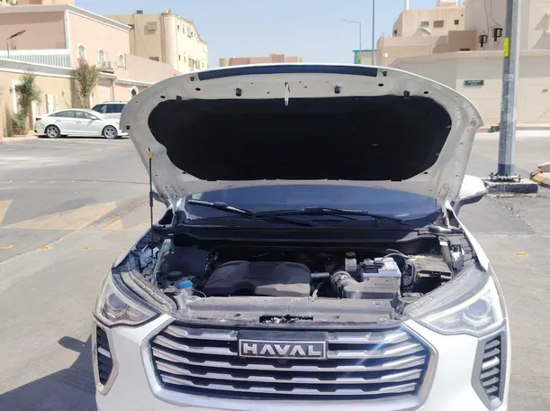 Car image 28