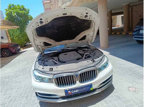 Car image 42