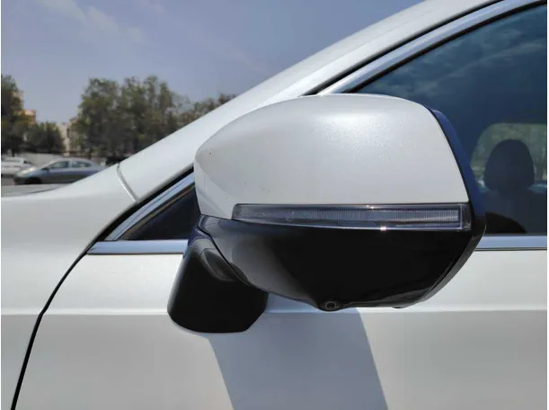 Car image 29