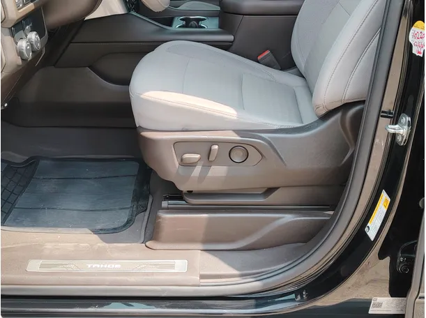 Car image 34