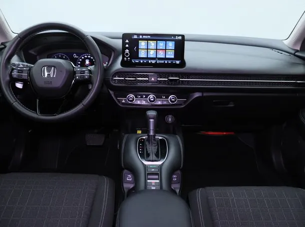 Car image 14