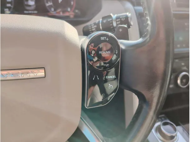 Car image 36