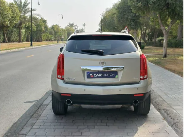 Car image 6