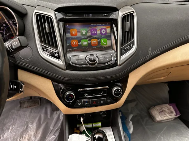 Car image 17