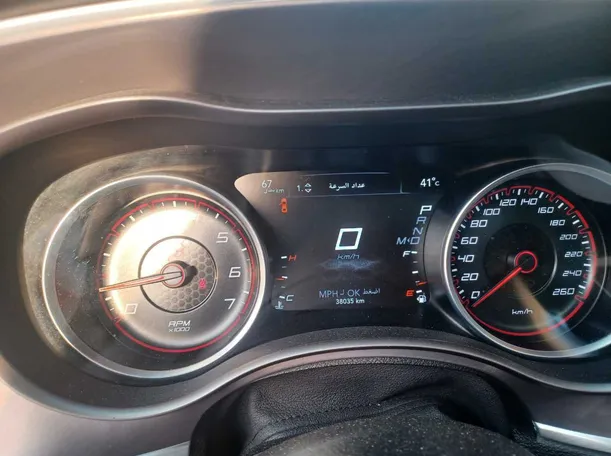 Car image 20