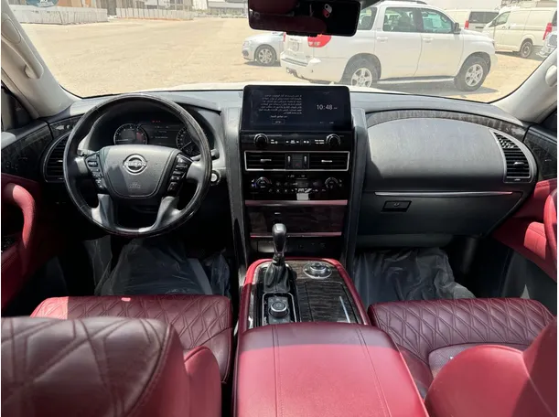 Car image 16